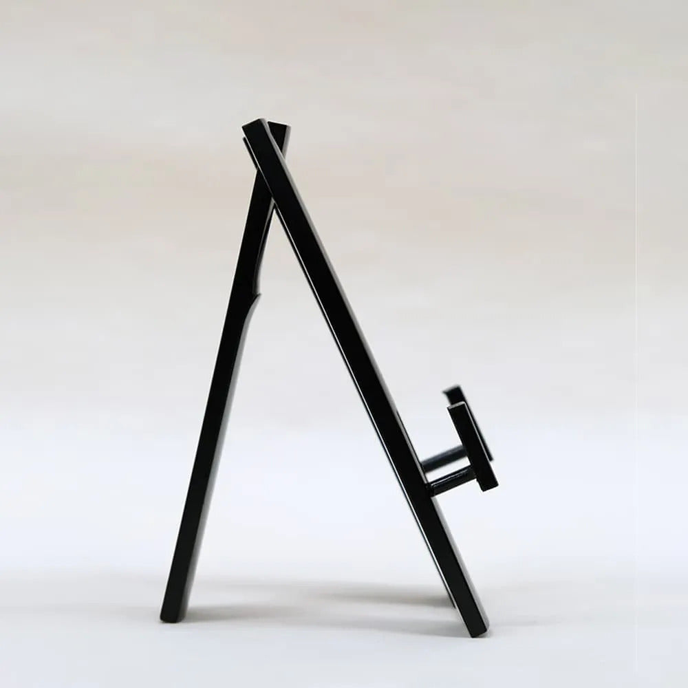 Paper Fan Stand