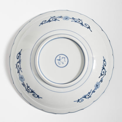 Kutani Ware: Lotus Flower and Bird Motif Bowl