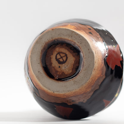 Mashiko Ware: Black Glaze Red Enamel Stacking Moon-shaped Vase